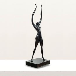 Sculpture, Passion, Isaac Kahn