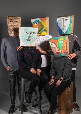 Photography, El grupo (Colección La Bolsa Mágica), Sonja H Lukenic